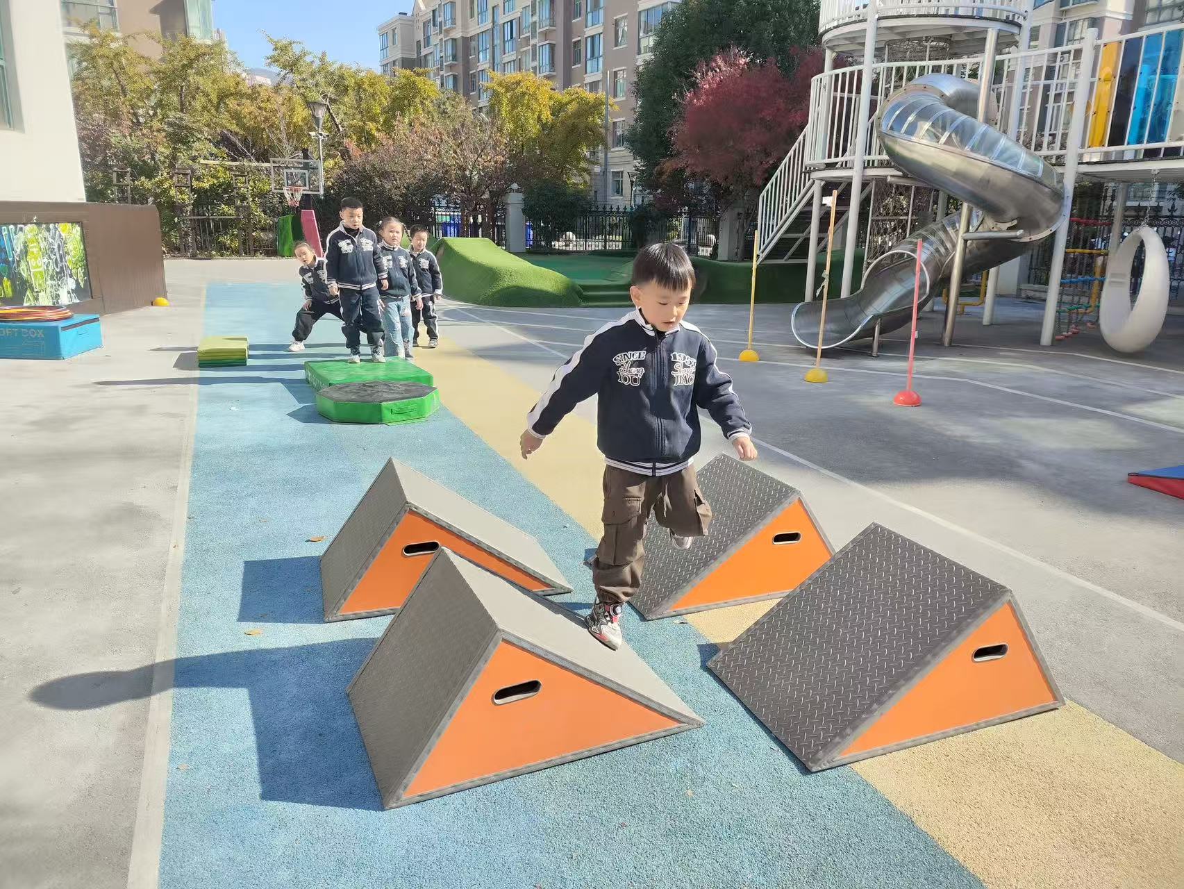 趣味体能大冒险