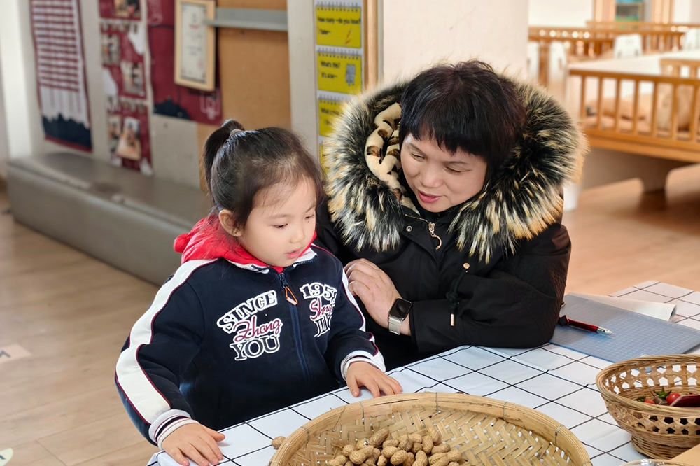 钟声教育研究院开展月度质量评估，以专业指导促进保教内涵提升