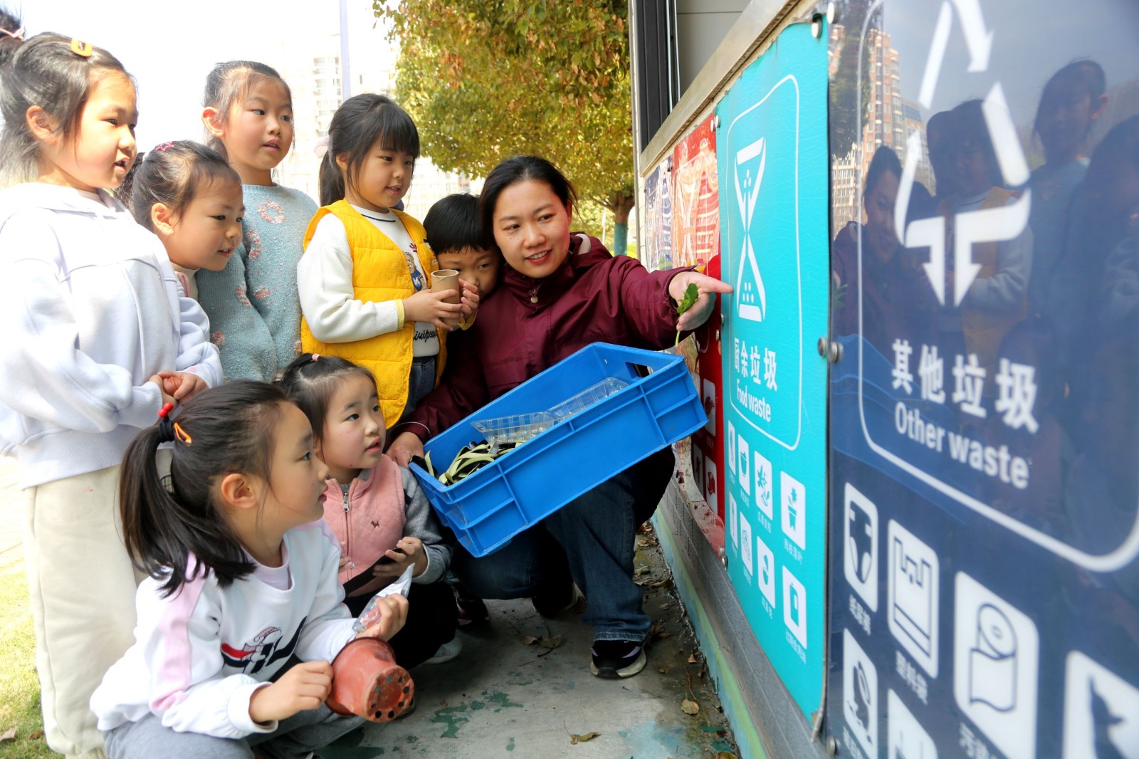 以爱为壤，遇梦成光