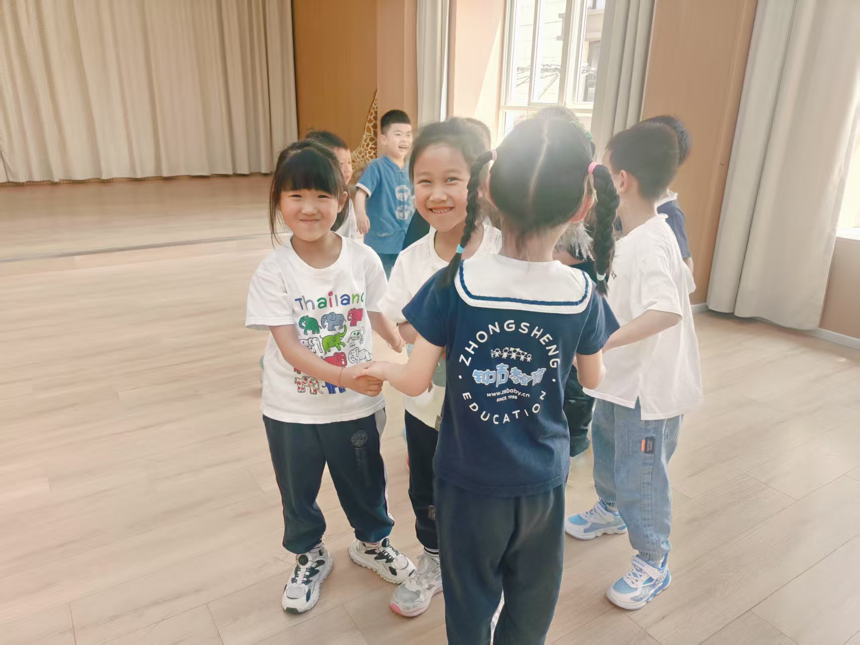 渔夫捕鱼